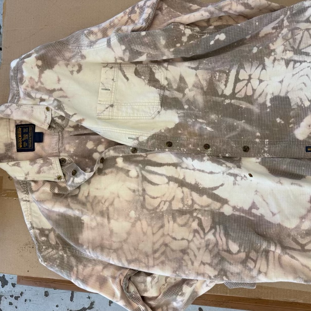 Woolrich Men's Beige and Cream Patterned Shirt Jacket